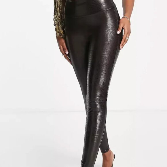 VGUC Spanx Faux Leather Croc Legging size Small - Picture 1 of 5